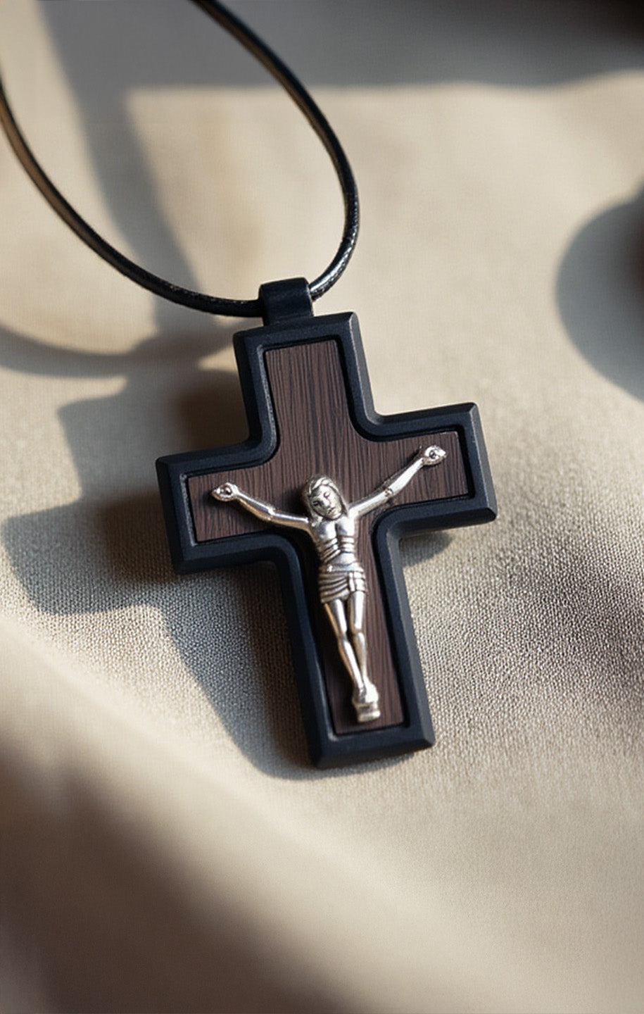 Eternize Cross